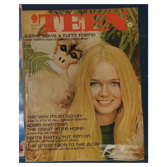 July 1970 'TEEN Magazine (Kathy Davis, Bobby Sherman, and more) - Picture 7 of 7
